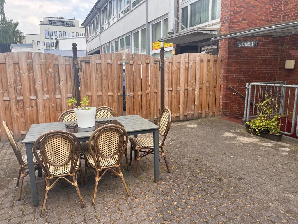 Hotel Wandsbek ฮัมบูร์ก ภายนอก รูปภาพ