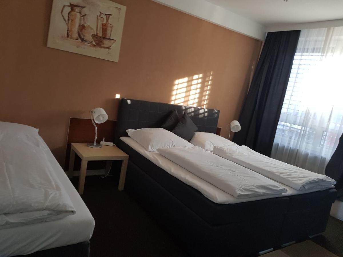 Hotel Wandsbek ฮัมบูร์ก ภายนอก รูปภาพ